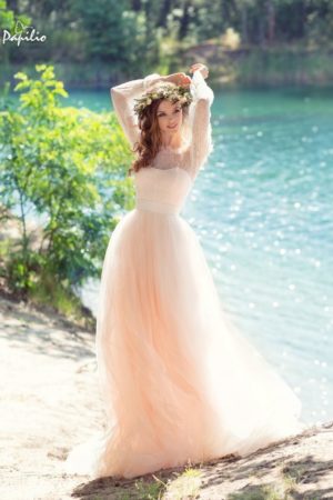 <span style="color: #000000;"><strong><a style="color: #000000;" href="https://stylnaya.ru/product_brand/papilio-wedding/">Papilio Wedding</a></strong></span><br>Платье свадебное 1749