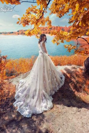 <span style="color: #000000;"><strong><a style="color: #000000;" href="https://stylnaya.ru/product_brand/papilio-wedding/">Papilio Wedding</a></strong></span><br>Платье свадебное 1751 Султанка