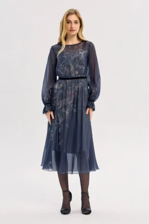 <span style="color: #000000;"><strong><a style="color: #000000;" href="https://stylnaya.ru/product_brand/alexander-bogdanov/">Alexander Bogdanov</a></strong></span><br>  Alexander Bogdanov Платье "Лепестки истории" Артикул 22-01-013
