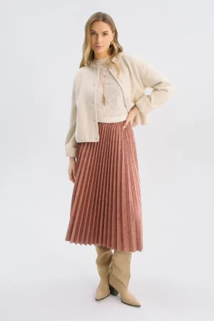<span style="color: #000000;"><strong><a style="color: #000000;" href="https://stylnaya.ru/product_brand/alexander-bogdanov/">Alexander Bogdanov</a></strong></span><br>  Alexander Bogdanov Джемпер "Кружево времен" Артикул 22-03-074