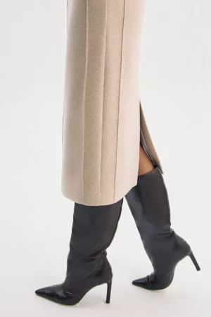 <span style="color: #000000;"><strong><a style="color: #000000;" href="https://stylnaya.ru/product_brand/alexander-bogdanov/">Alexander Bogdanov</a></strong></span><br>  Alexander Bogdanov Юбка "Невский экспресс" Артикул 22-08-192
